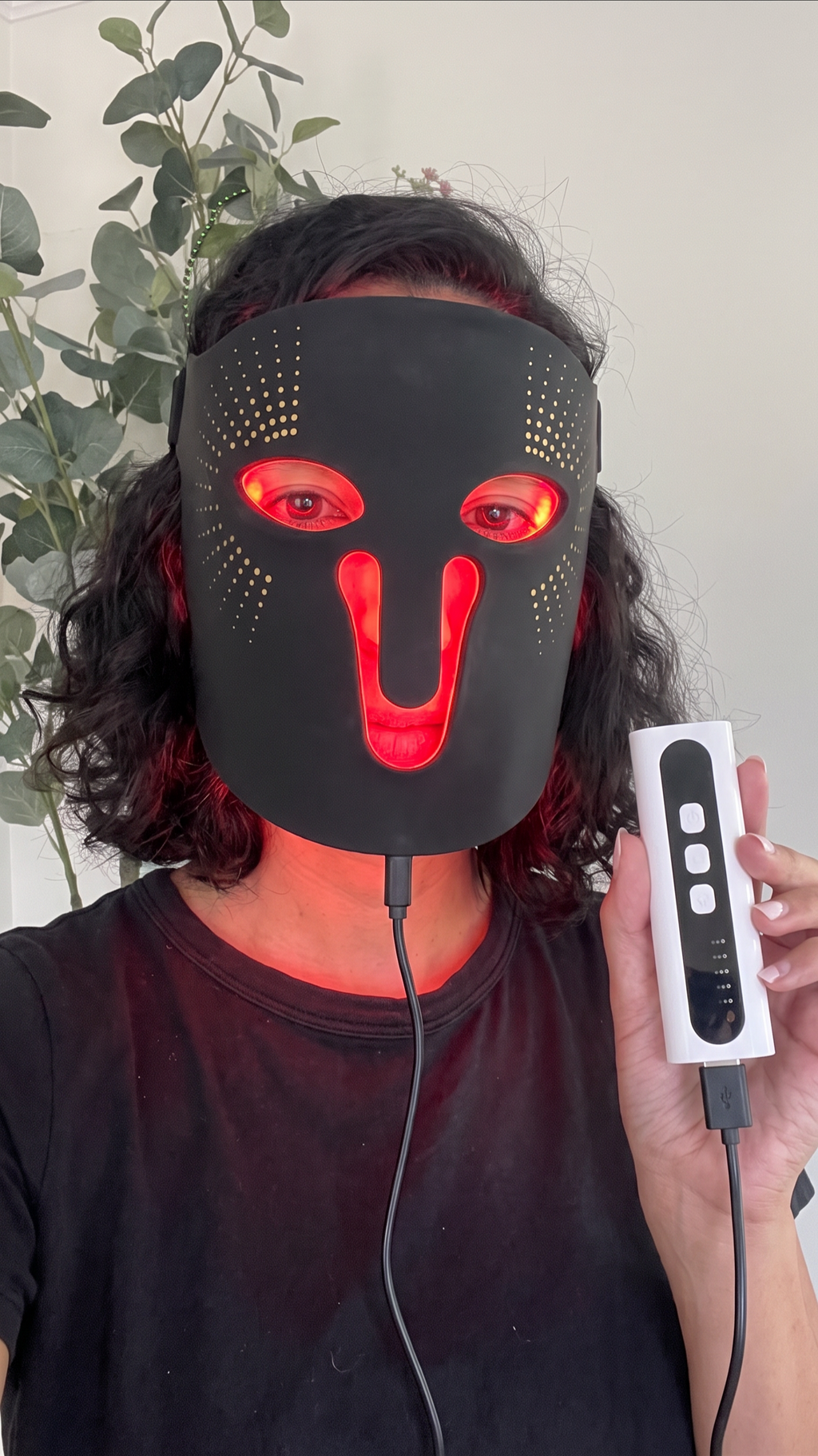 Vera Prisma – 7 Wavelength 3-in-1 Wearable LED Light Therapy System, Face Mask, Neck & Eye Attachments, 400+ LEDs, Red & Near-Infrared Light Therapy